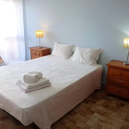 Sweet Da Rocha Apartment